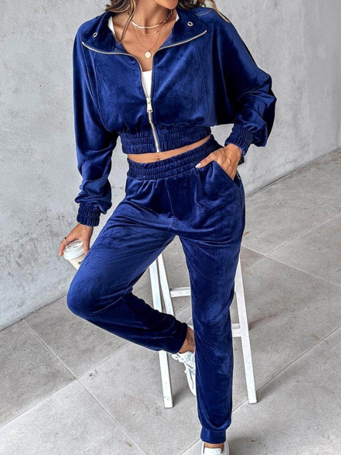 Zip Up Long Sleeve Cropped Top and Joggers Set for Women