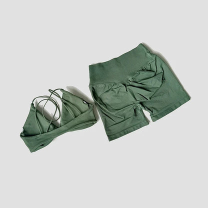 Ensemble Sport 2 Pièces Brassière Torsadée & Short Froncé
