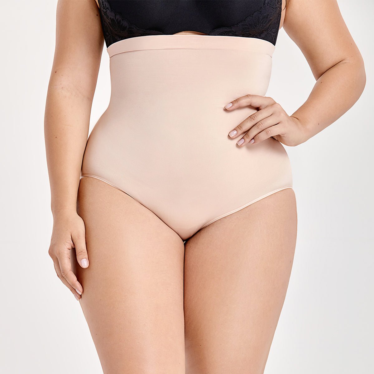 Culotte Gainante Taille Haute – Effet Ventre Lissé